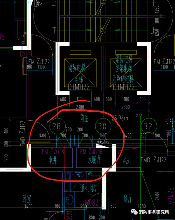 防火門(mén)、防火窗在關(guān)閉后應(yīng)具有煙密閉的性能？